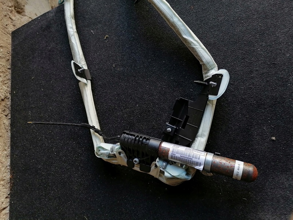 фото №1, Шторка безопасности подушка безопасности левая передняя bmw e90 e91