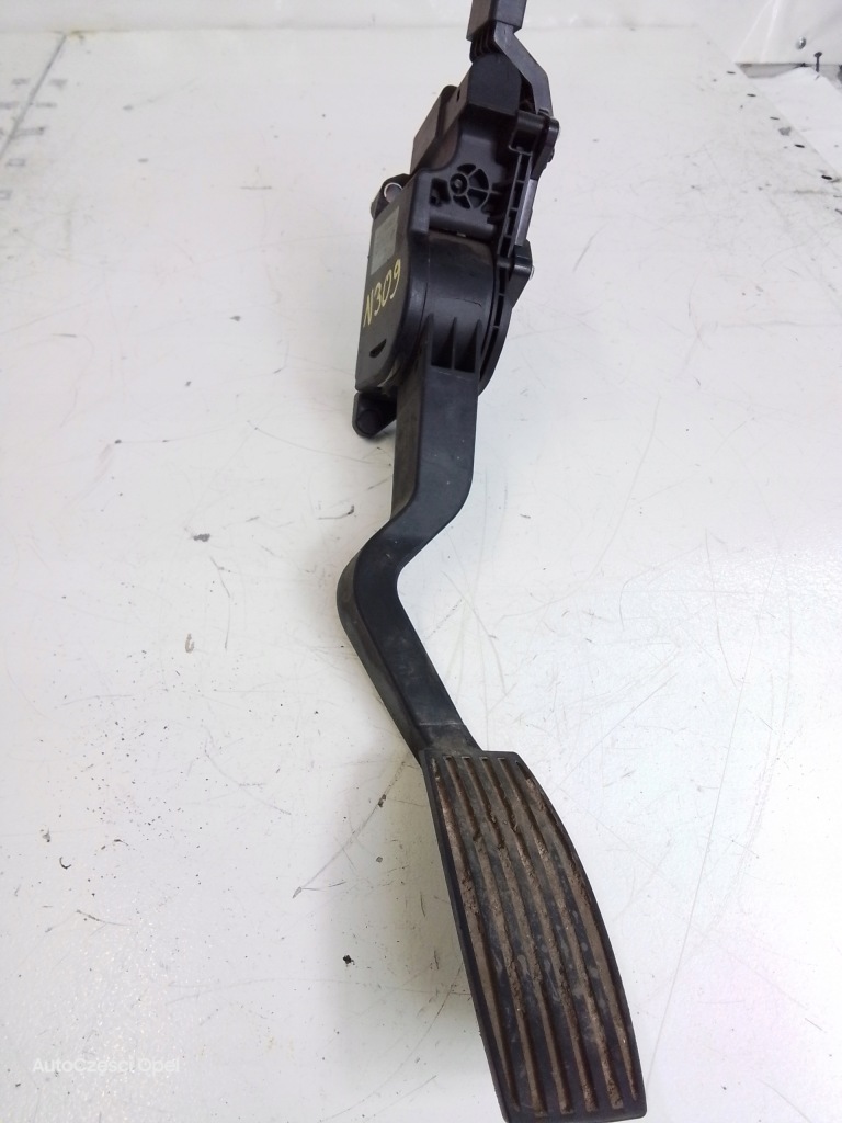 фото №1, N309 педаль потенциометр газа opel combo d 51831865