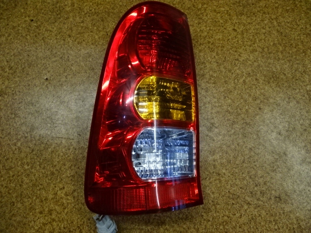 фото №1, Toyota hilux 07r # лампа задня ліва