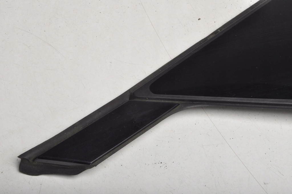 фото №5, Land rover discovery v l462 стекло левая задняя