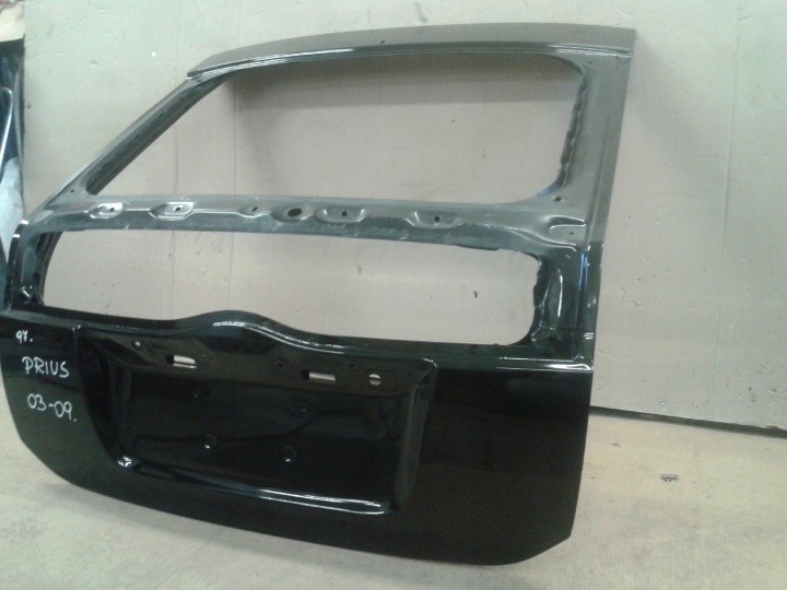 фото №2, Toyota prius 2003 кришка багажника задня