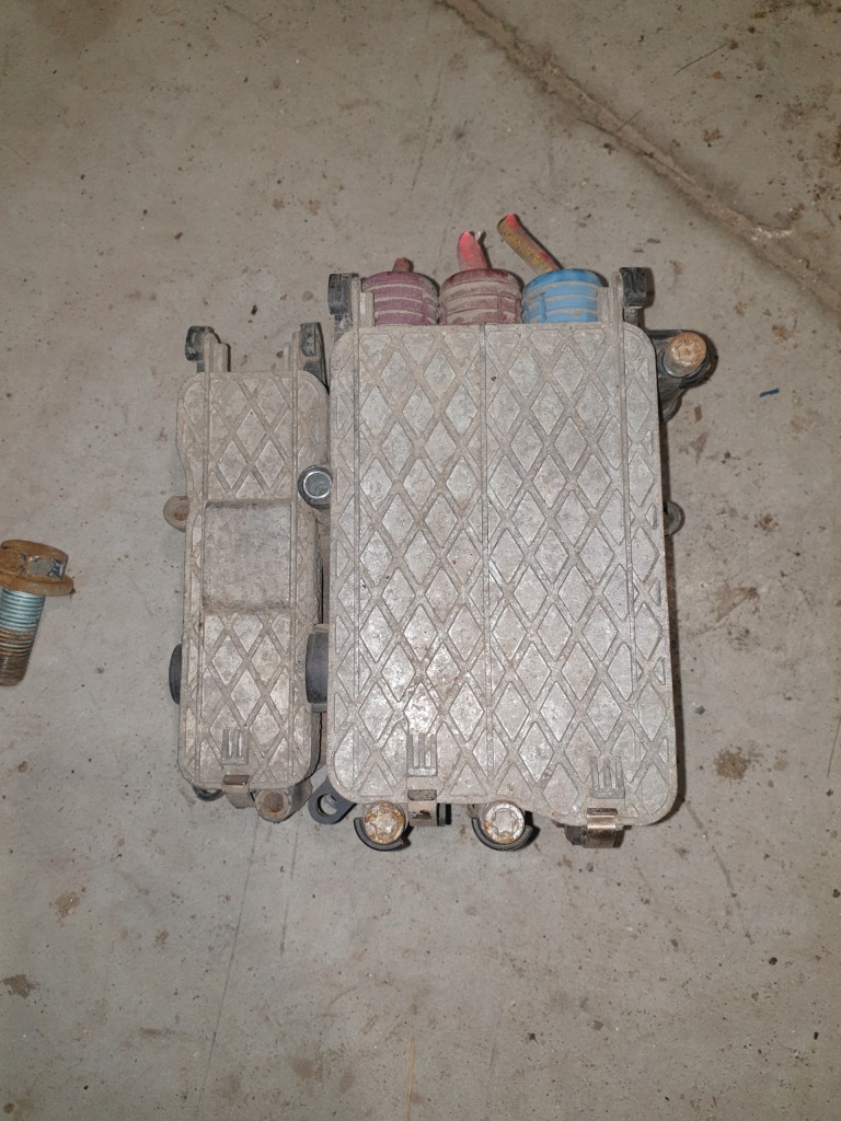 Купити Actros mp2 mp3 з'єднувач електричний розподільник електрика 9305460140