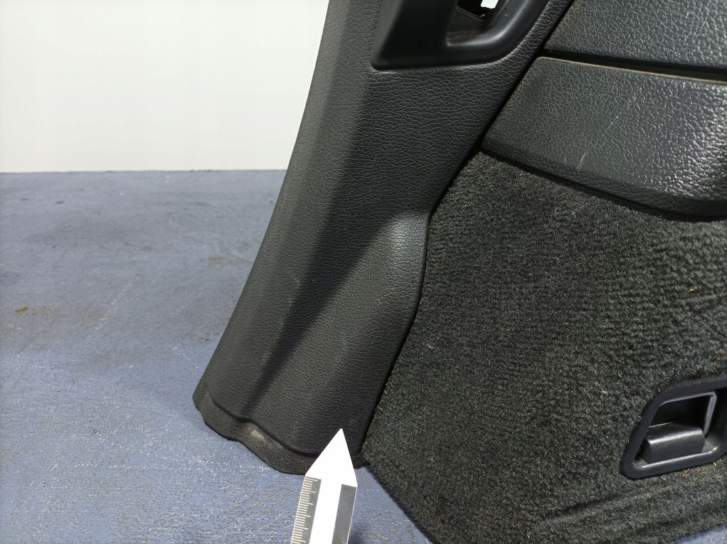 фото №7, Volvo xc90 i lift обивка обшивка багажника правый 7-мест 39861665