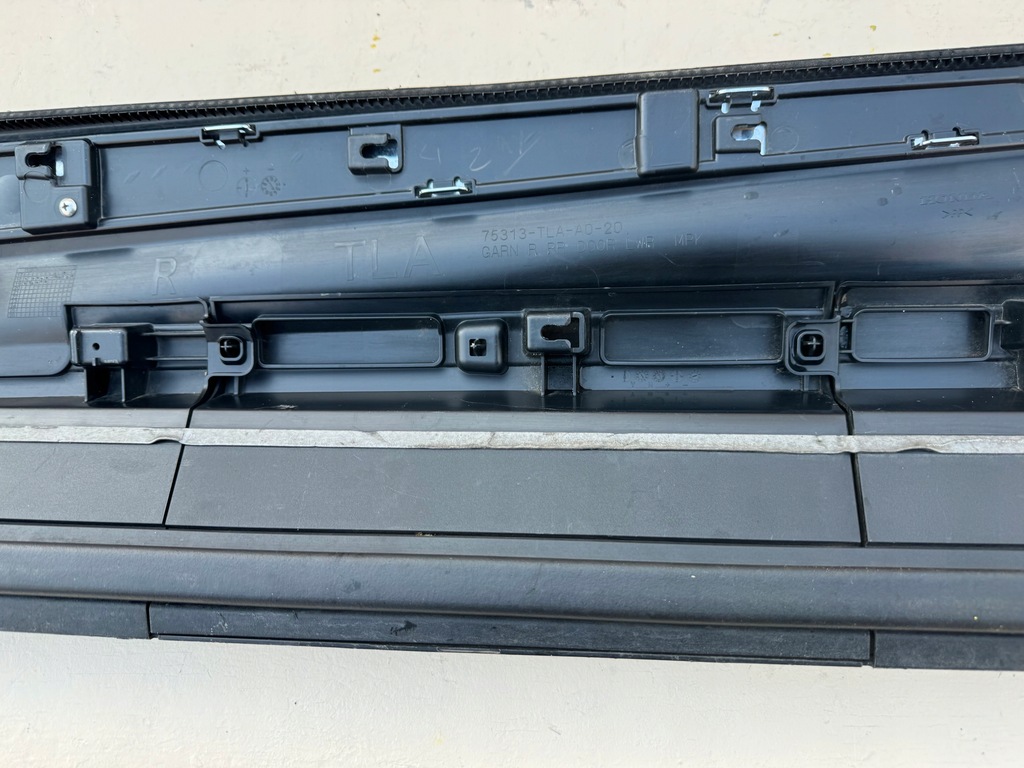 фото №11, Honda cr-v ii 2 18r- молдинг дверь правый задняя правая задняя 75313-tla-a0-20