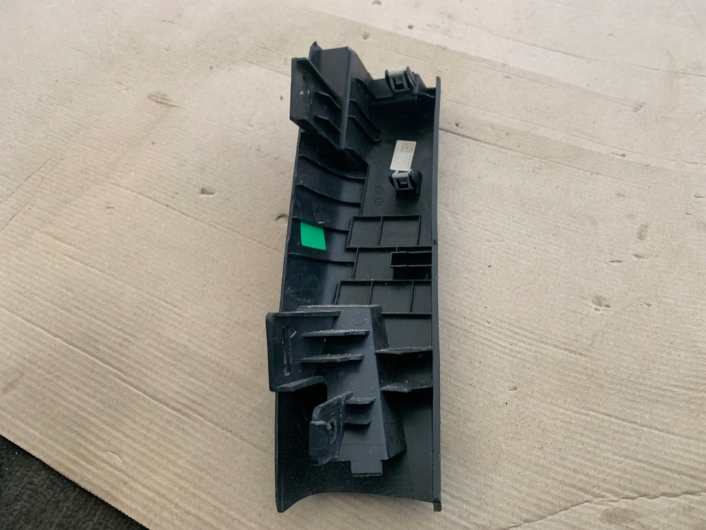 фото №9, Ford mustang mach-e rwd 21r пластик захист панелі консолі оригінал