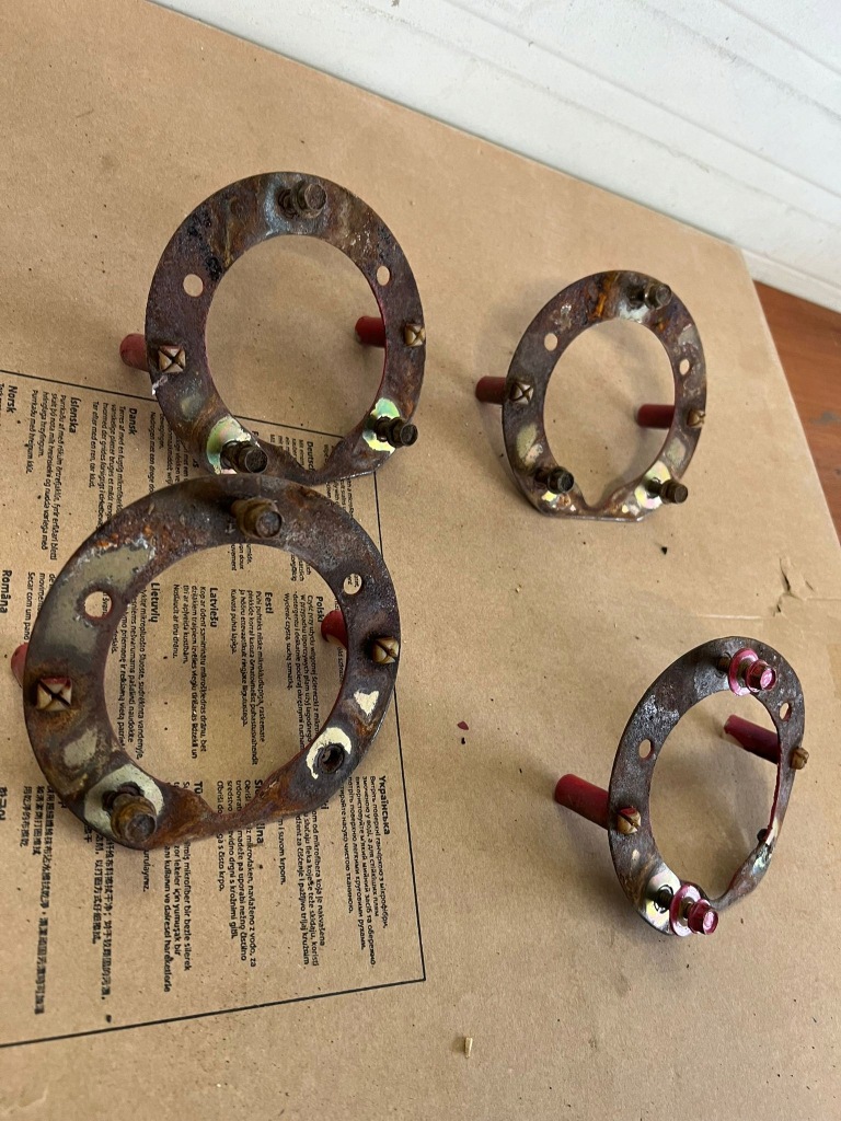 Chevrolet corvette c3 1975 1979 кронштейн лампа задних #685 в Украине