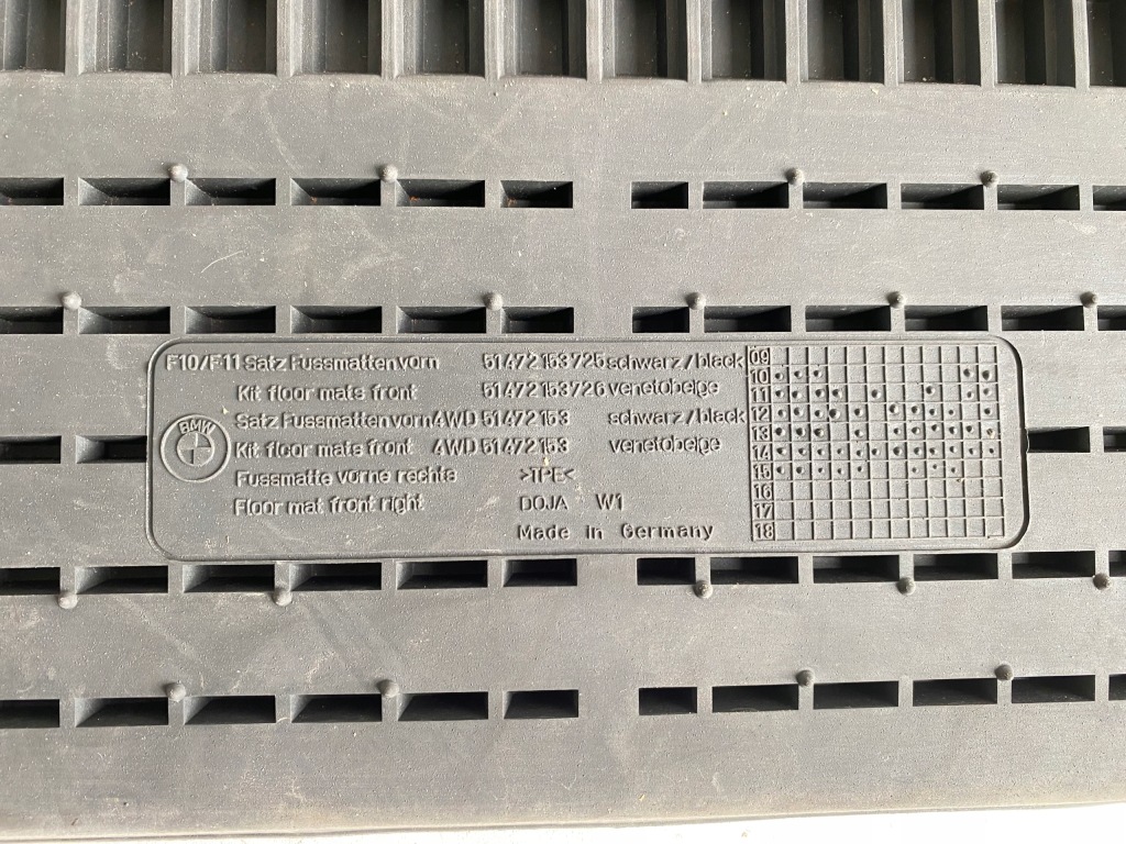 фото №8, Оригінальні комплект килимки гумові перед bmw 5 f10 f11 aso