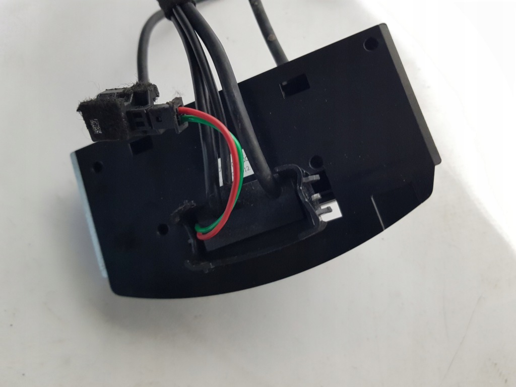 Купить Mercedes w204 модуль bluetooth 2048700085