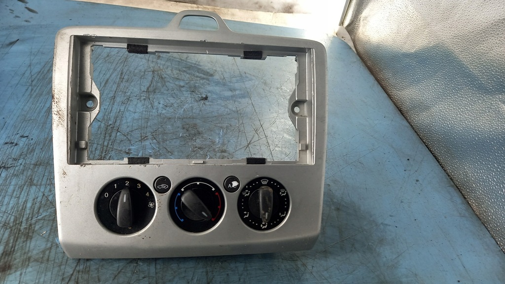 фото №1, Панель обдув ford focus 1.6tdci 06r mk2