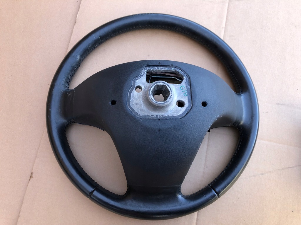 фото №7, Повітропровід шкіра кнопки volvo c70 ii 06-09 pv55150060