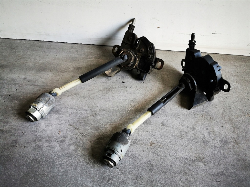 фото №1, Ford kuga mk1 замок капот + тяга