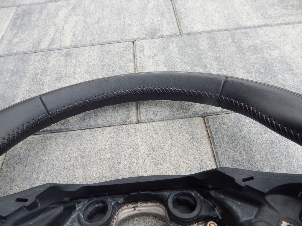 фото №5, Ford fiesta mk7 lift b-max - повітропровід шкіра