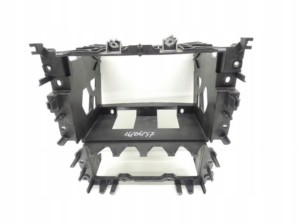 фото №2, Корзина корпус кишеня радіо vw golf vi 5k0858089d