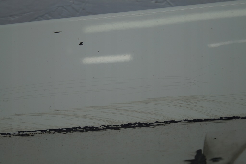 фото №7, Молдинг порог накладка левая audi r8 420 06- ly9c