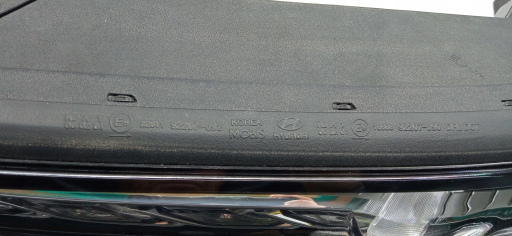 фото №12, Hyundai kona i 17- лампа верхний свет drl левый перед 92207-j9000