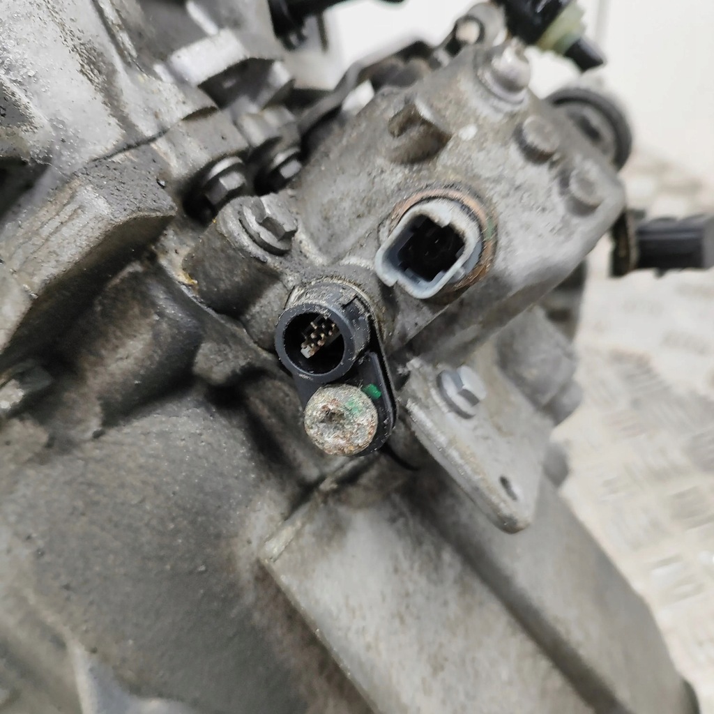 фото №7, Peugeot partner 2016 механічна 6-ступенева коробка передач передач