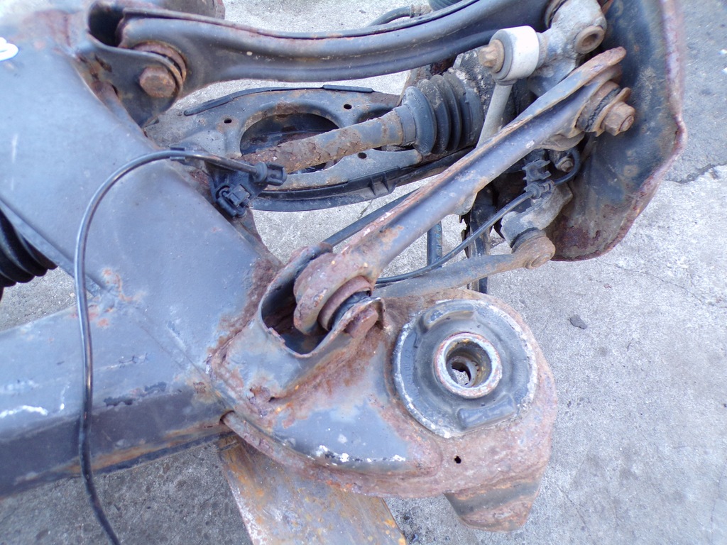 фото №6, Подрамник подрамник подрамник задняя mercedes w203 w209 clk