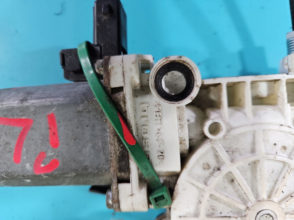 фото №13, Подъемник перед левый land rover freelander i 5d hb 2 pin