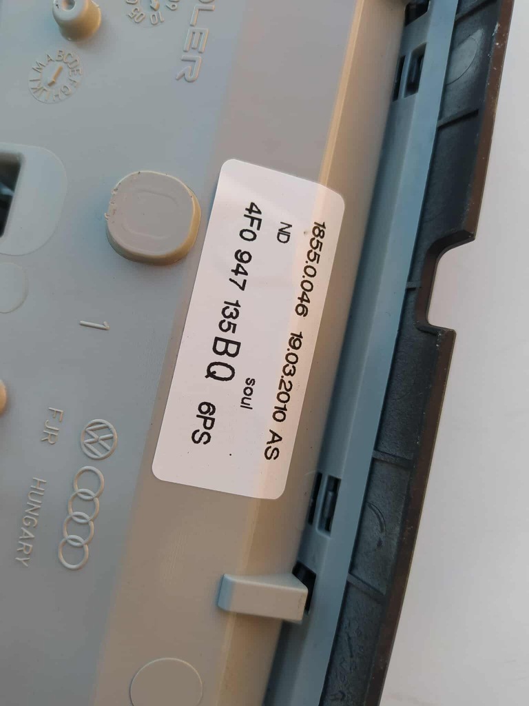 фото №4, Audi a6 c6 лампа салону стельовий освітлення кабіни s-line