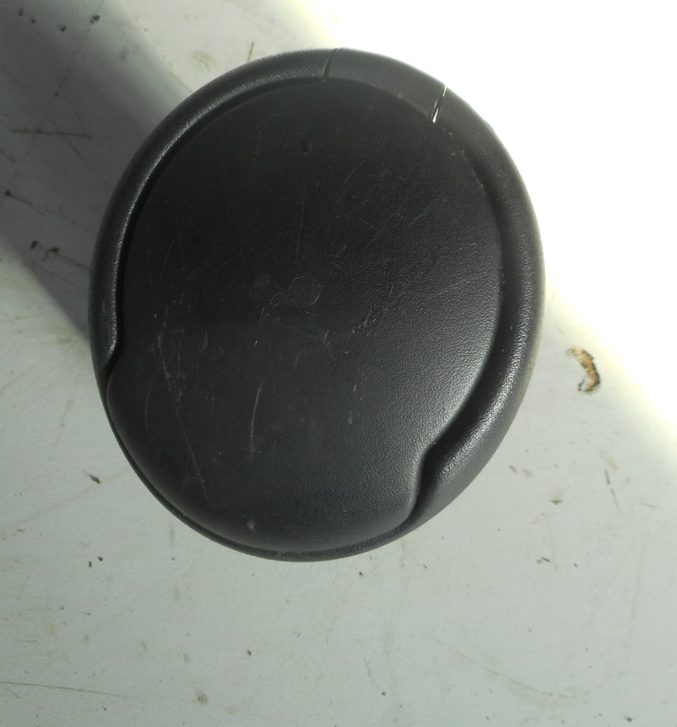 фото №1, Renault trafic ii 13r vivaro попільничка