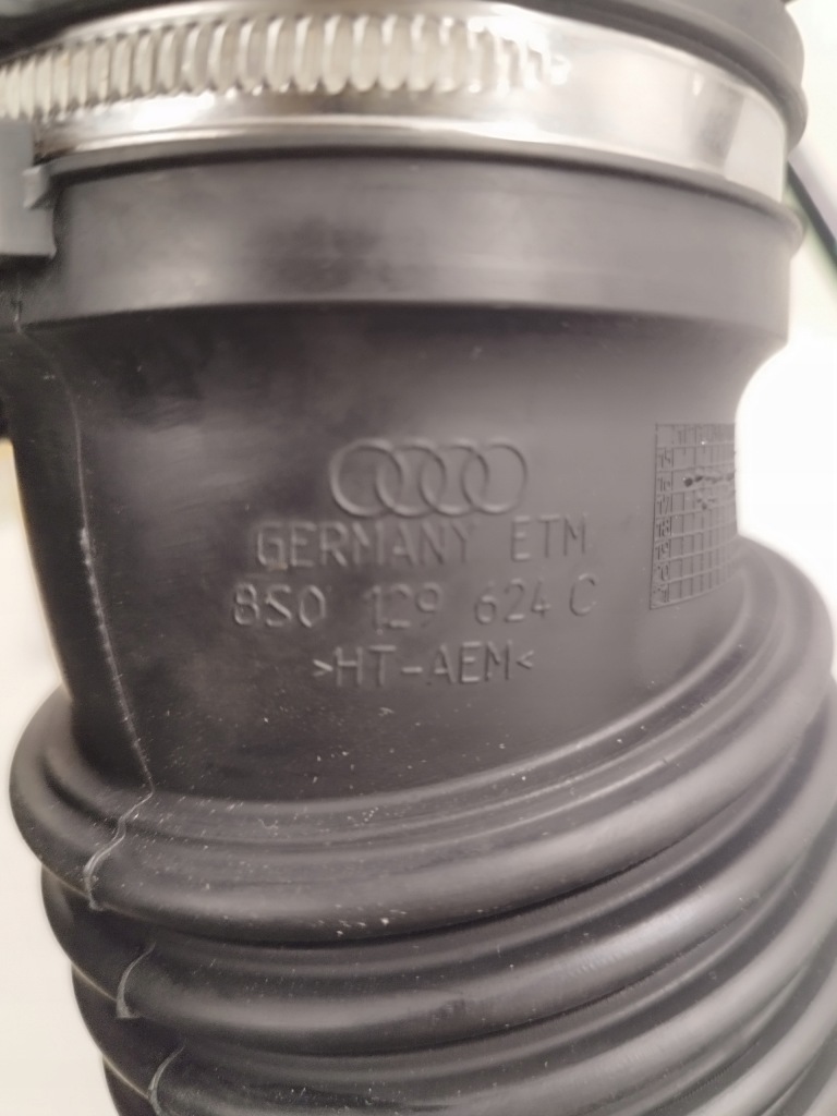 фото №9, Корпус фільтра повітря 8s0190601 3q0129607 audi a3 8y rs3 2.5 tfsi 21-