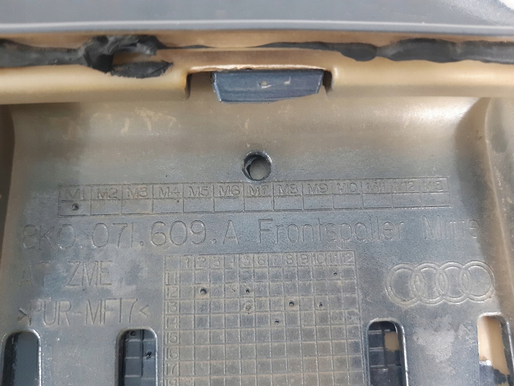 Купить Audi a4 b8 накладка бампера перед спойлер 8k0071609am