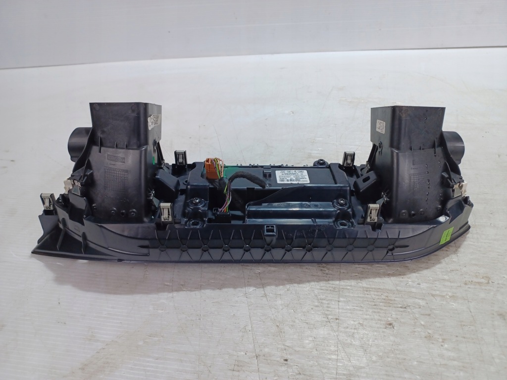 фото №14, Панель радио дисплей 9809259580 + решётки обдув peugeot 308 ii t9