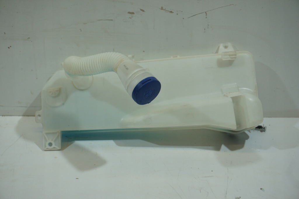 Купить Toyota proace ii бачок омывателя a2c96222700