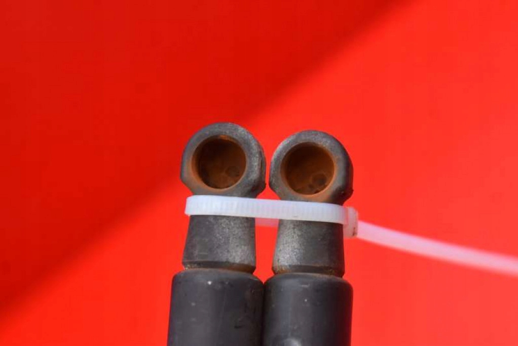 фото №8, Привод амортизаторы крышки 8p3627552b audi a3 8p 3d 04-08