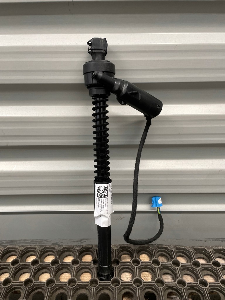 фото №1, Bmw 8 g15 привід кришки 7417248