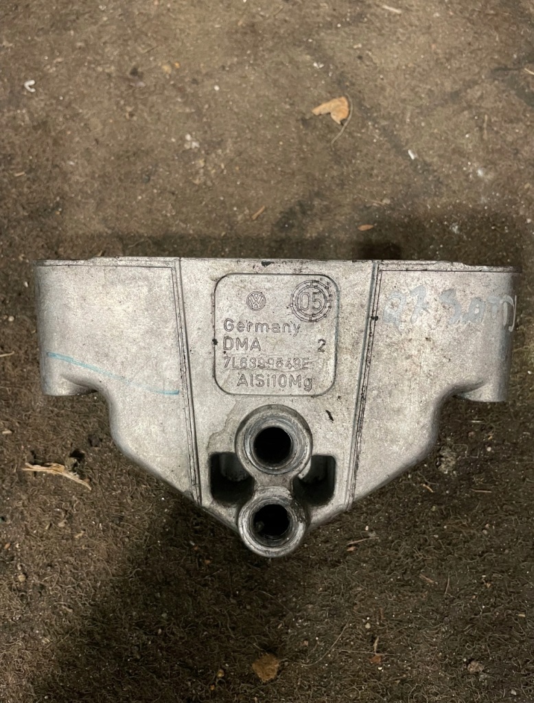фото №1, Опора коробки audi 7l6399649e