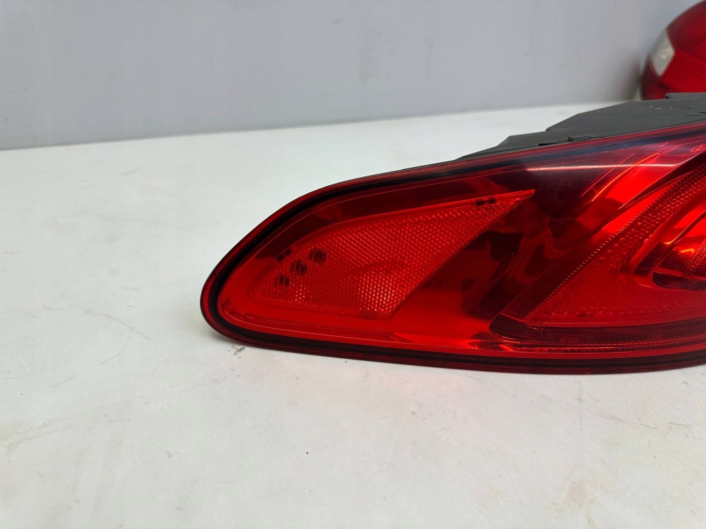 Jaguar xf рестайлинг  фара led левый задняя  задняя w крышке в Украине