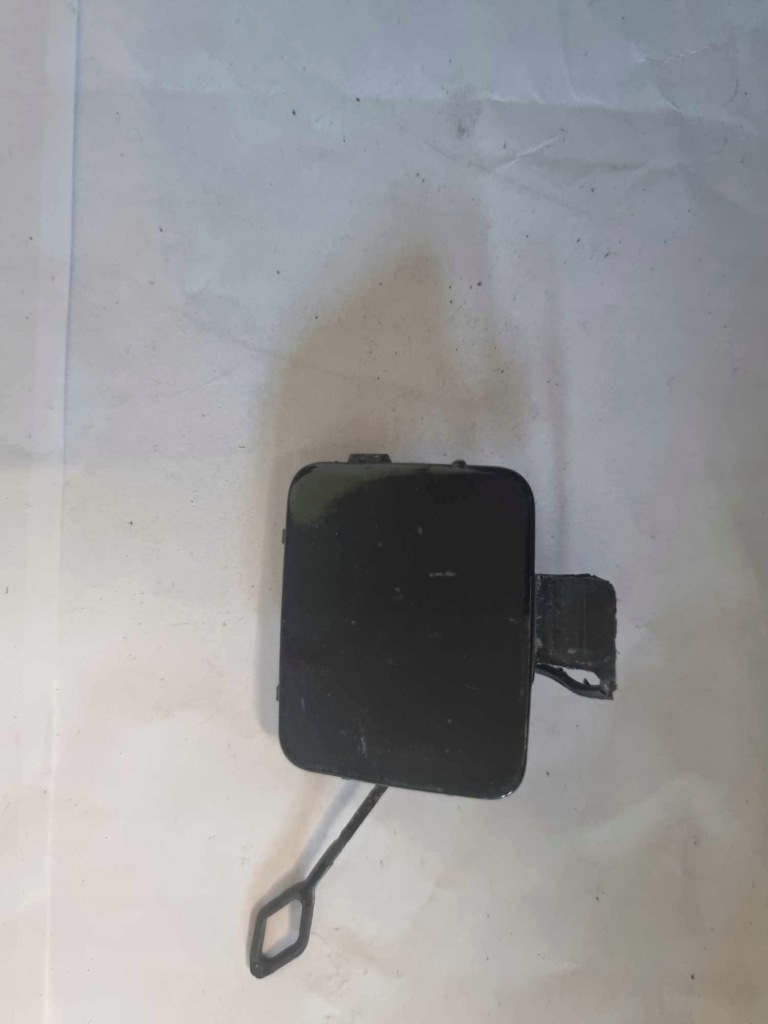 фото №1, Bmw 3 e90- заглушка фаркоп бампера перед 711668706