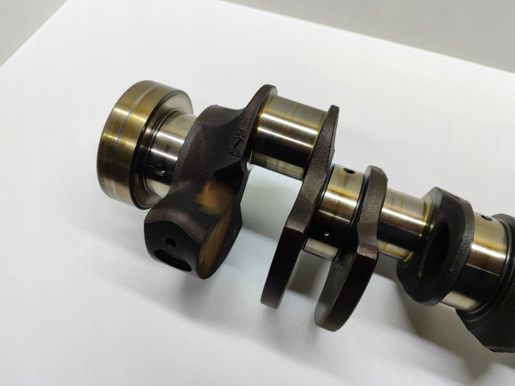 Bmw 5 e60 e61 2005 с передний wał коленчатый с Разборки