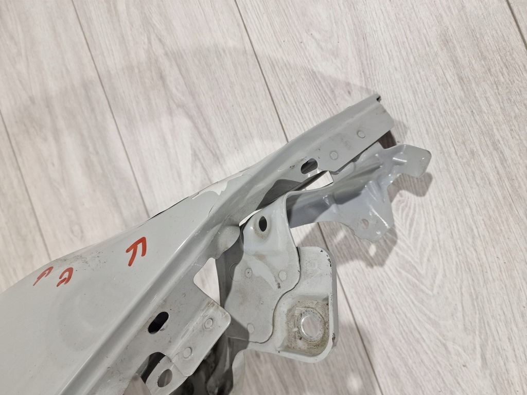 фото №10, Porsche taycan крыло левый передний