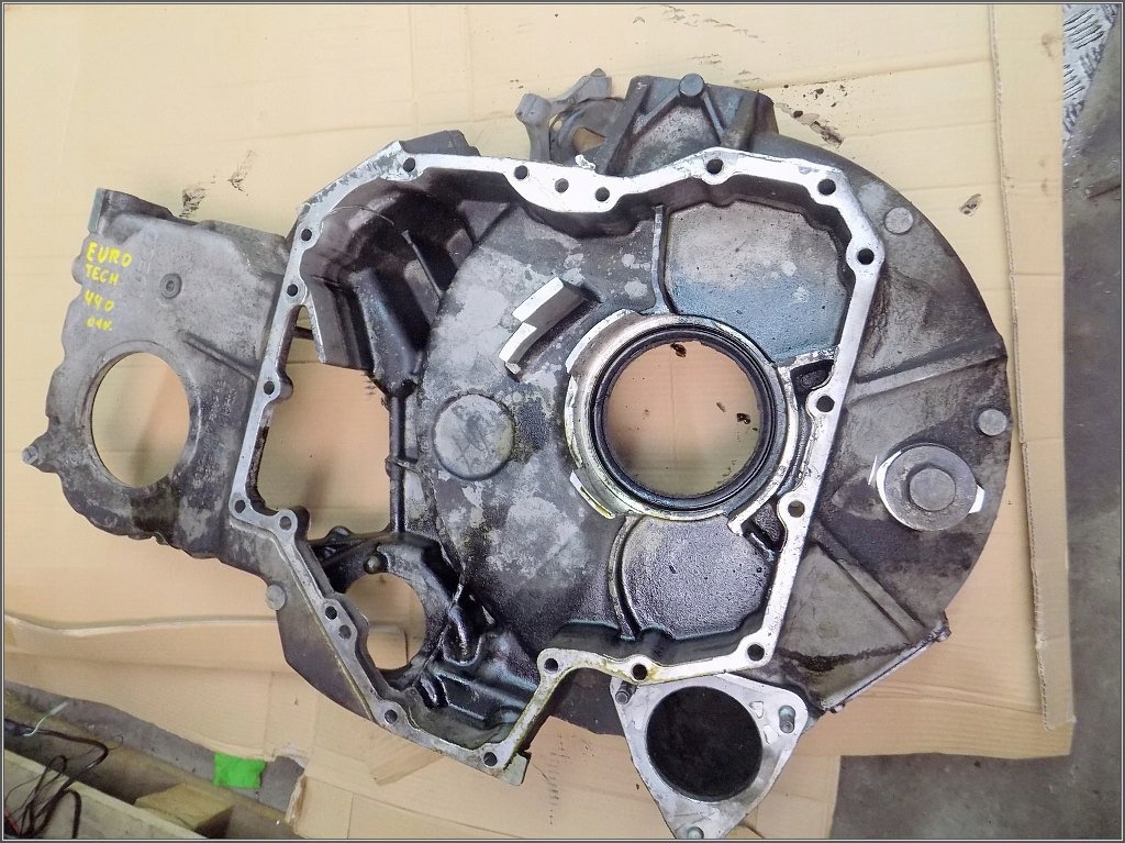 фото №8, Iveco eurotech 440km 2001r - корпус зчеплення