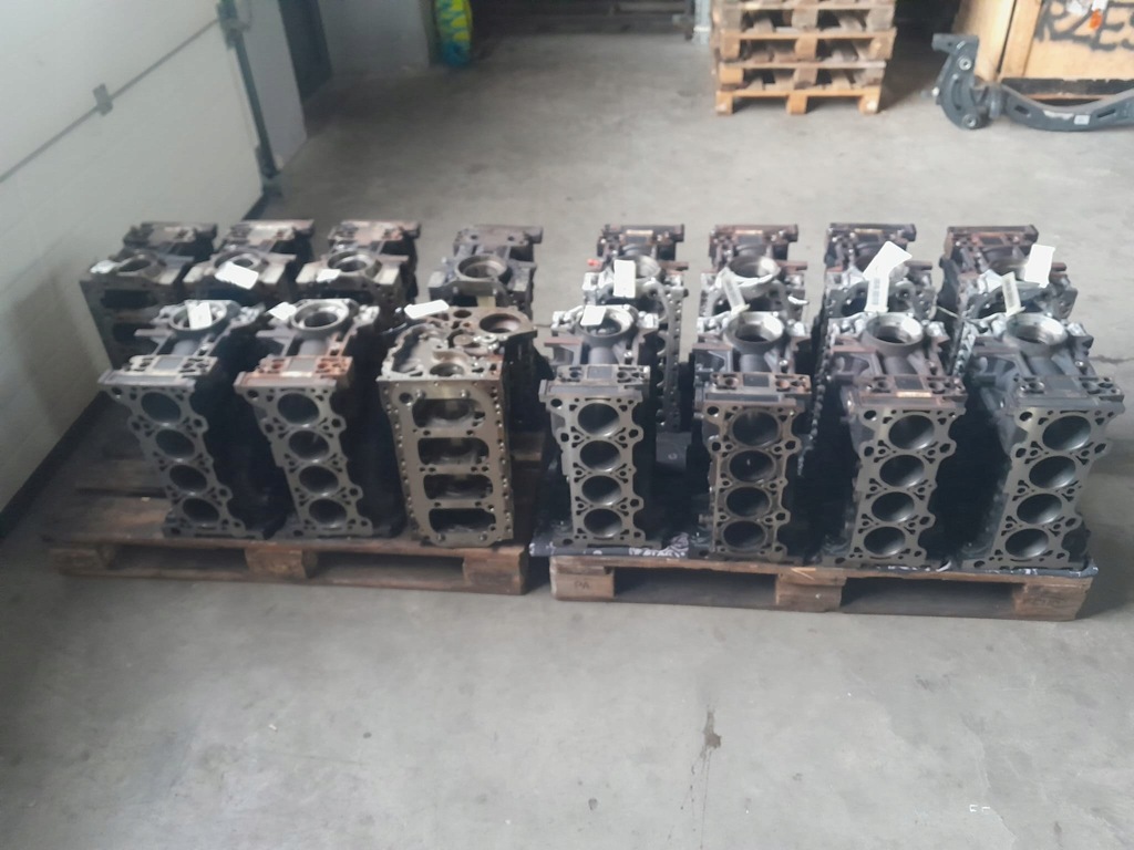 фото №10, Dół блок двигателя 2.3 iveco daily euro 6 5801809026