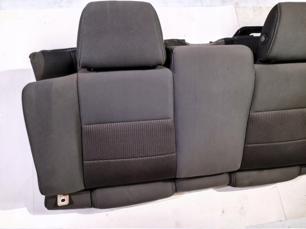 фото №6, Заднє сидіння задня ford mustang cabrio 2010-2014