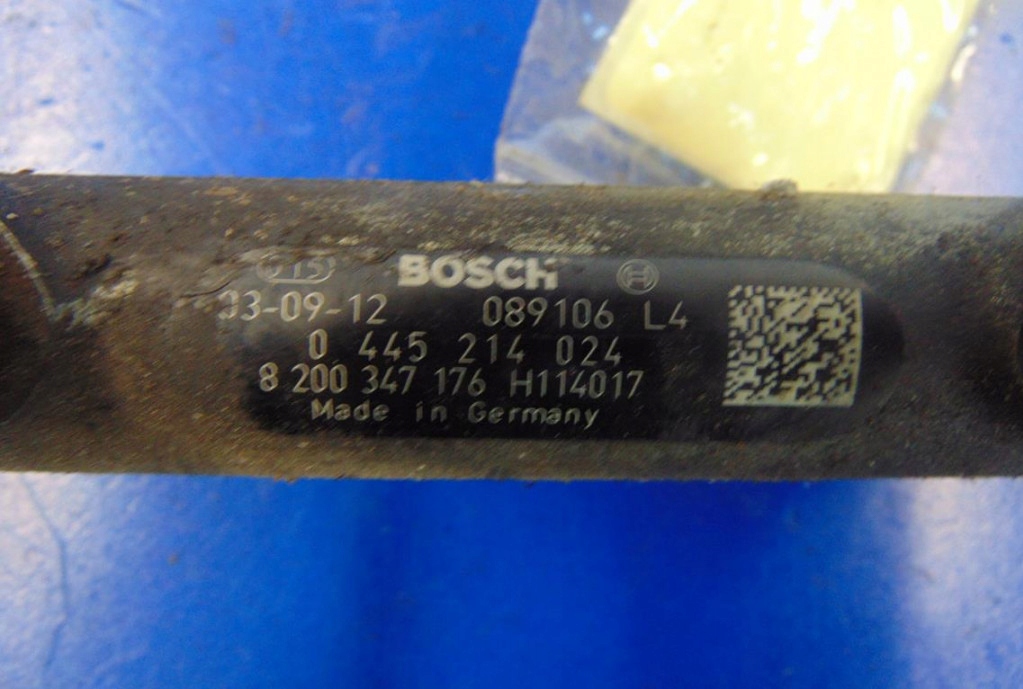 фото №13, Nissan primera p12 1.9dci молдинг упорскування 0445214024