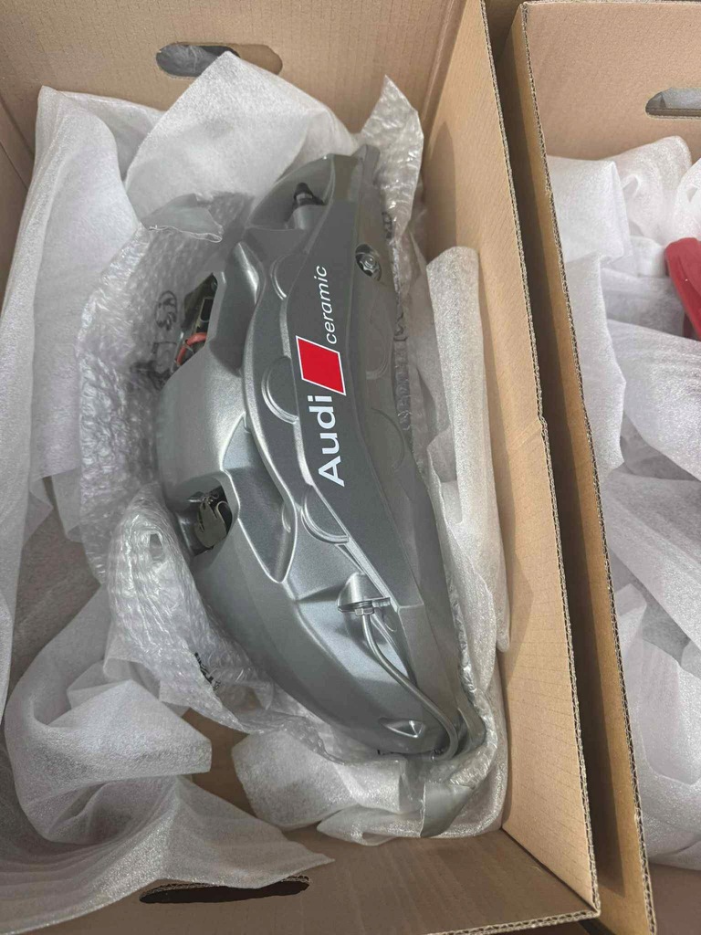 фото №10, Audi rs4 rs5 супорт супорти перед ceramika гальмівні колодки 8w0615107al 8w0615108al