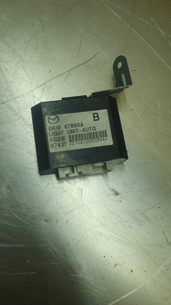 Купити Модуль світла mazda 6 2.0 citd