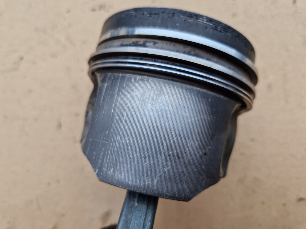 Поршень циліндр шатун mercedes sprinter 1 2.9 tdi 89l21 Недорого