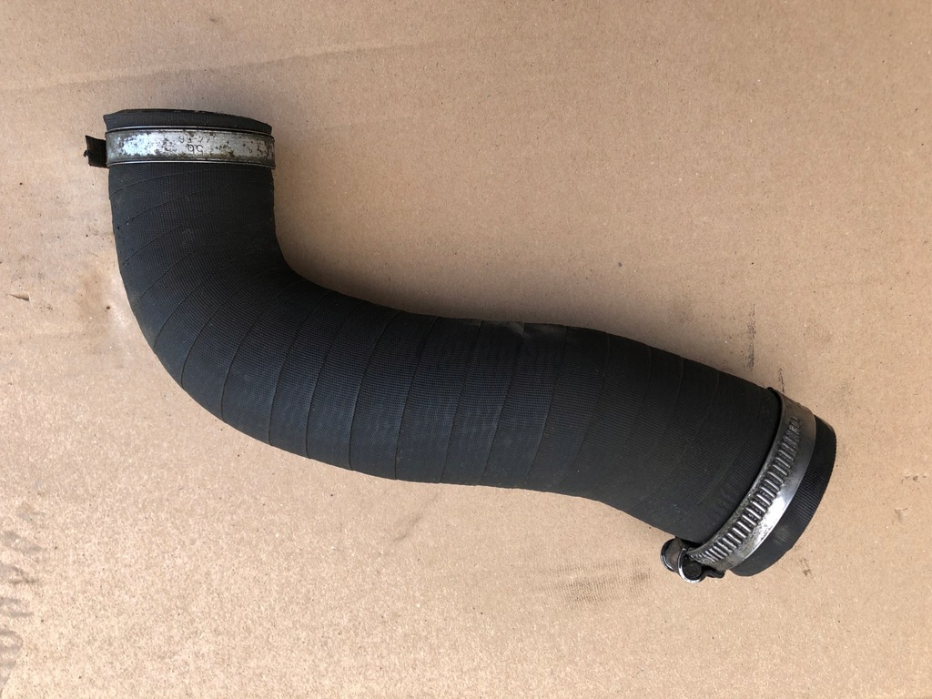 фото №1, Volvo s60 v70 xc90 труба wąż воздухозаборник 2.4 d5 30636856