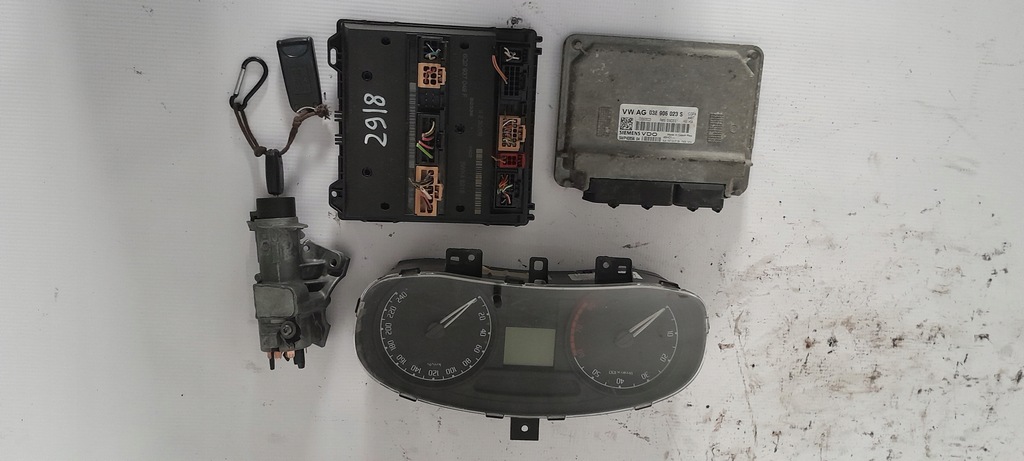 фото №1, Skoda roomster 1.2 12v набор стартовый 03e906023s