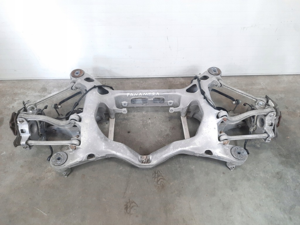 фото №1, Балка подвеска подрамник задняя porsche panamera i 970