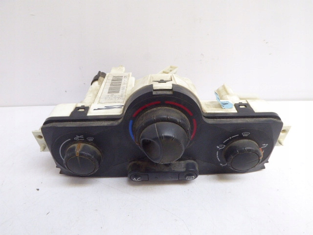 фото №3, Megane ii панель обдув кондиціонера 1.9 dci hb 3d