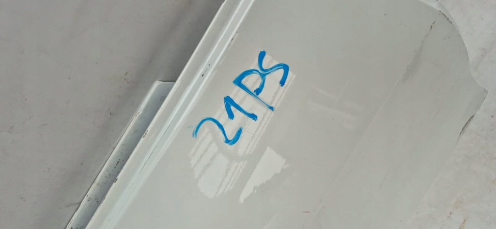 Tesla model 3 17- дверь задняя задняя правое Недорого