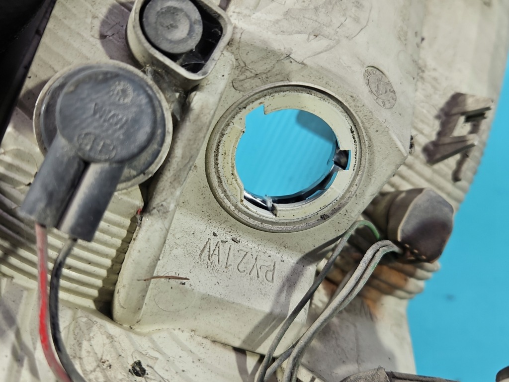 Лампа задний  правая skoda superb ii hb европа 08-13 Оригинал