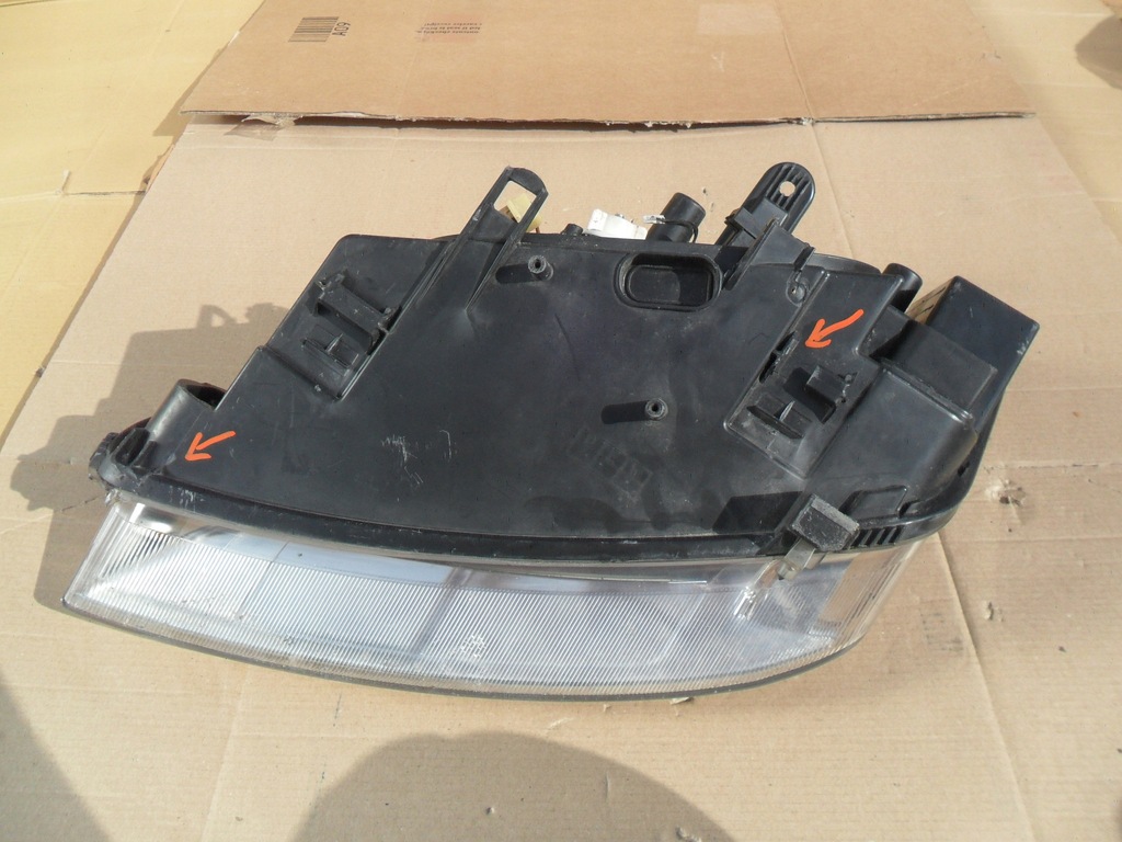 фото №6, Ford c-max mk1 лампа правая передняя 1ee270600-02