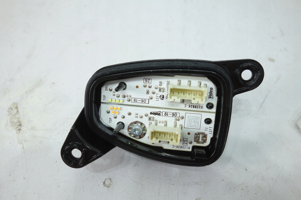 фото №1, Модуль jeżyk led левый skoda scala b120836-c